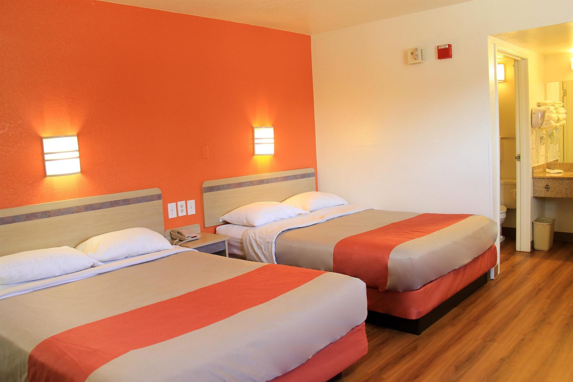 Motel 6-Enfield, Ct - Hartford ภายนอก รูปภาพ