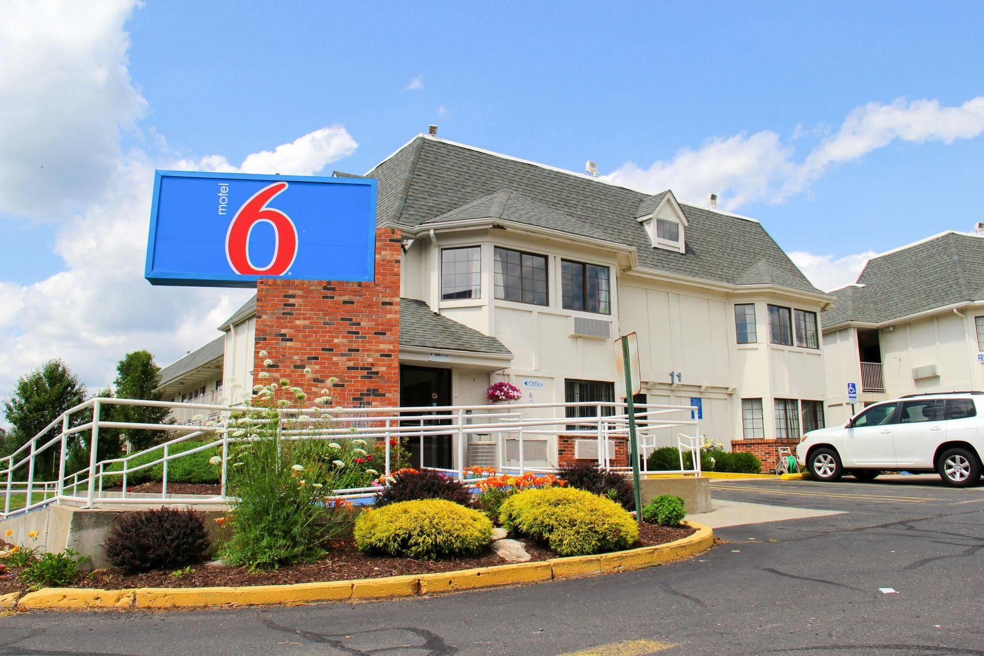Motel 6-Enfield, Ct - Hartford ภายนอก รูปภาพ